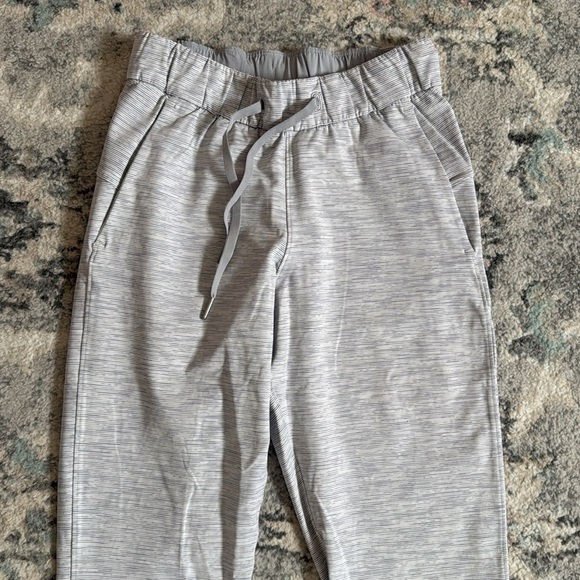 Lululemon On The Fly Pant *27" - Picture 2 of 8